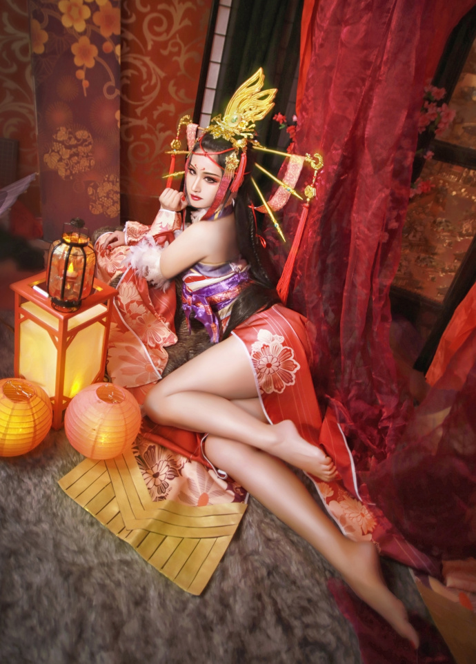  ˮƼ Ů COSPLAY