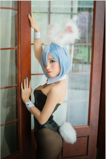 09