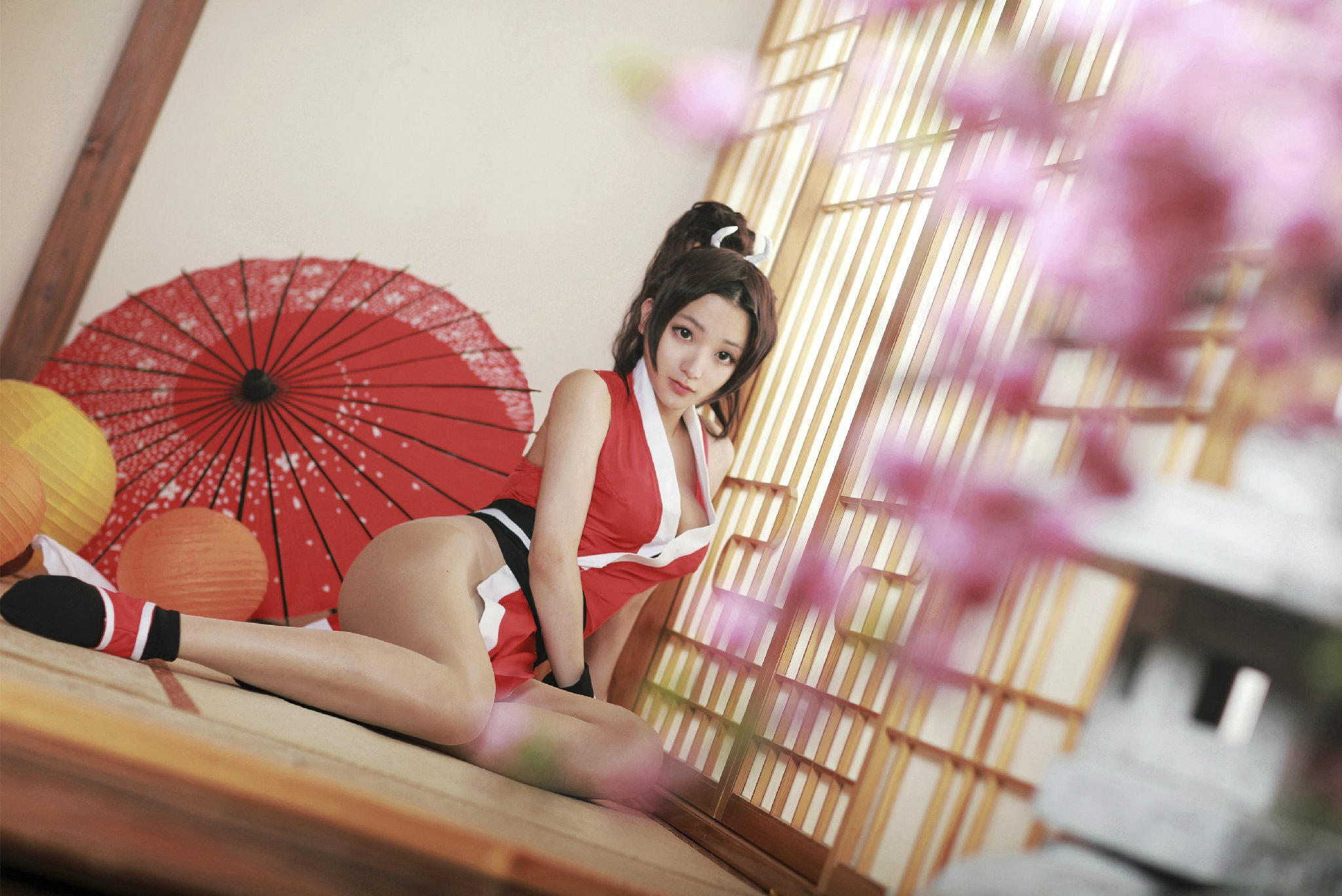 04