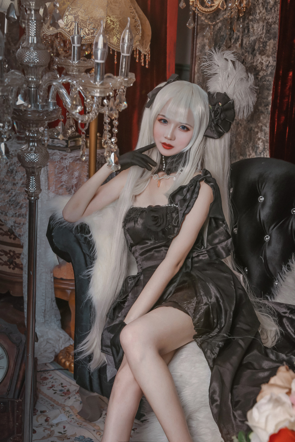 886����