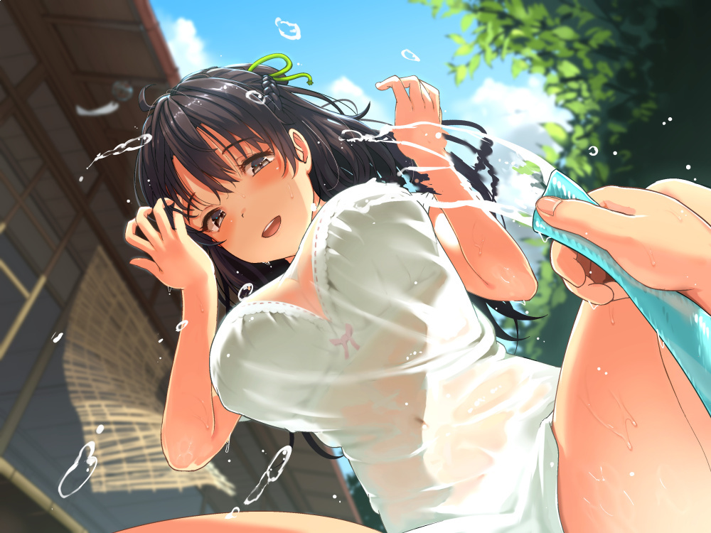886����