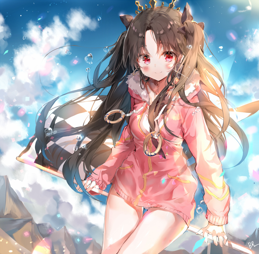 886����
