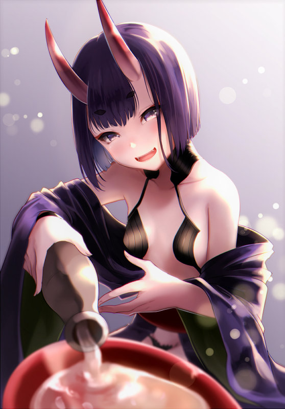 886����