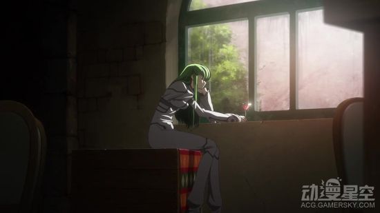 886