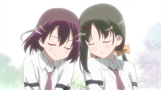 886