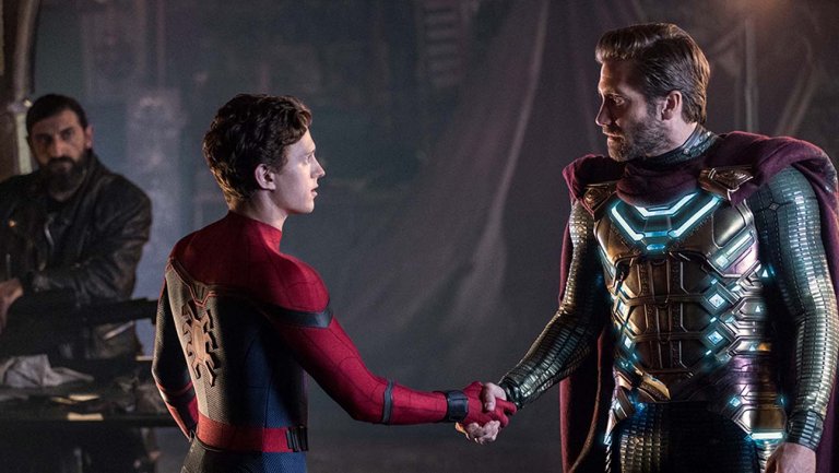spider-man_far_from_home-publicity_still_2-_h_2019.jpg