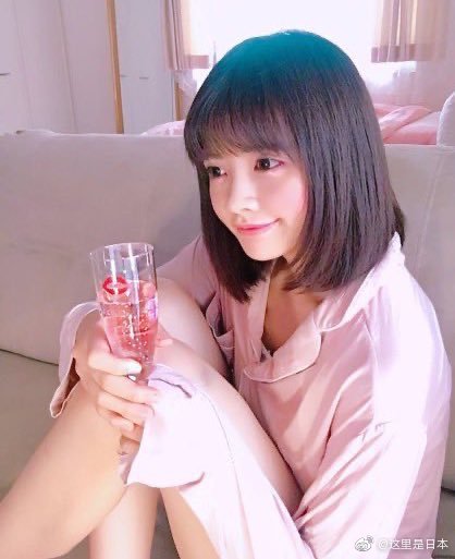ڼҸvsʵ