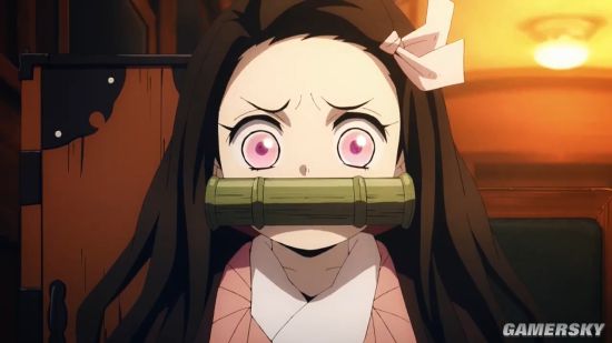 886