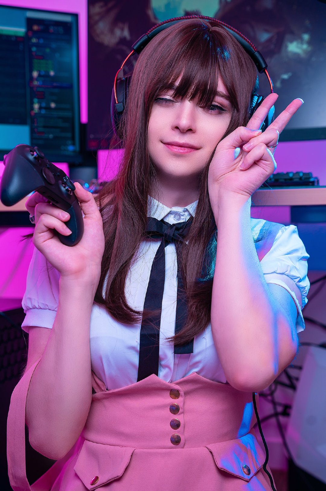 LOL前职业选手,女装大佬「Sneaky」新作。 LOL前职业选手,女装大佬「Sneaky」新作。