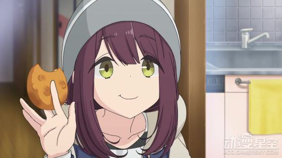 886