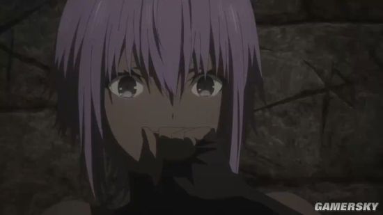 886