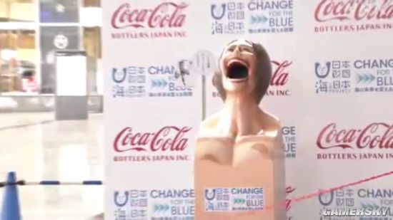 886