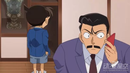 886