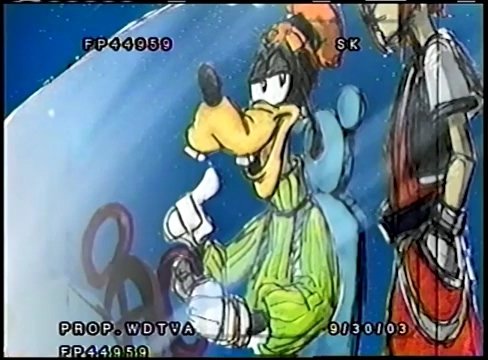 886